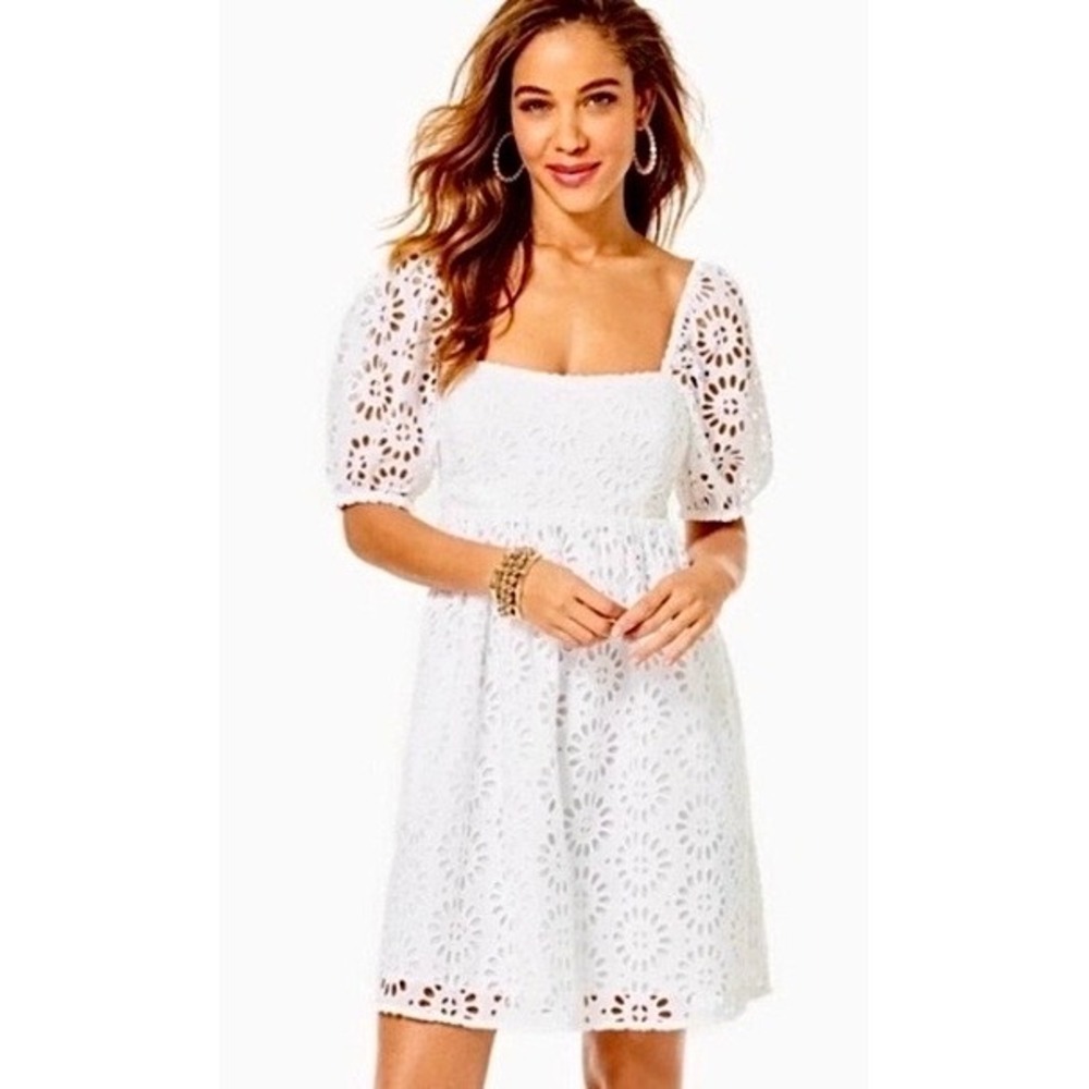 Lilly Pulitzer Eyelet Mini Dress Womens Size 8 Resort Coastal Vacation Cottage